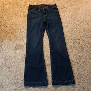 Cinch Women's Blue Jeans